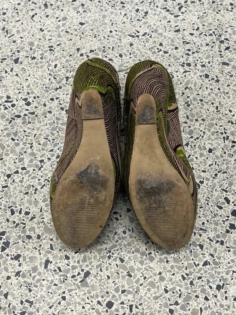 ALDO Forwood Tribal Olive Green & Tan Printed Pattern Platform Wedges